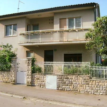Apartment Pula 19 Vintijan