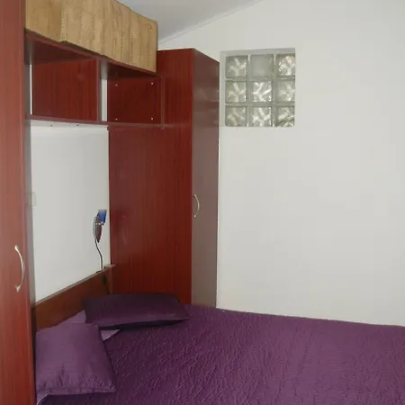 Pula 19 Apartment Vintijan